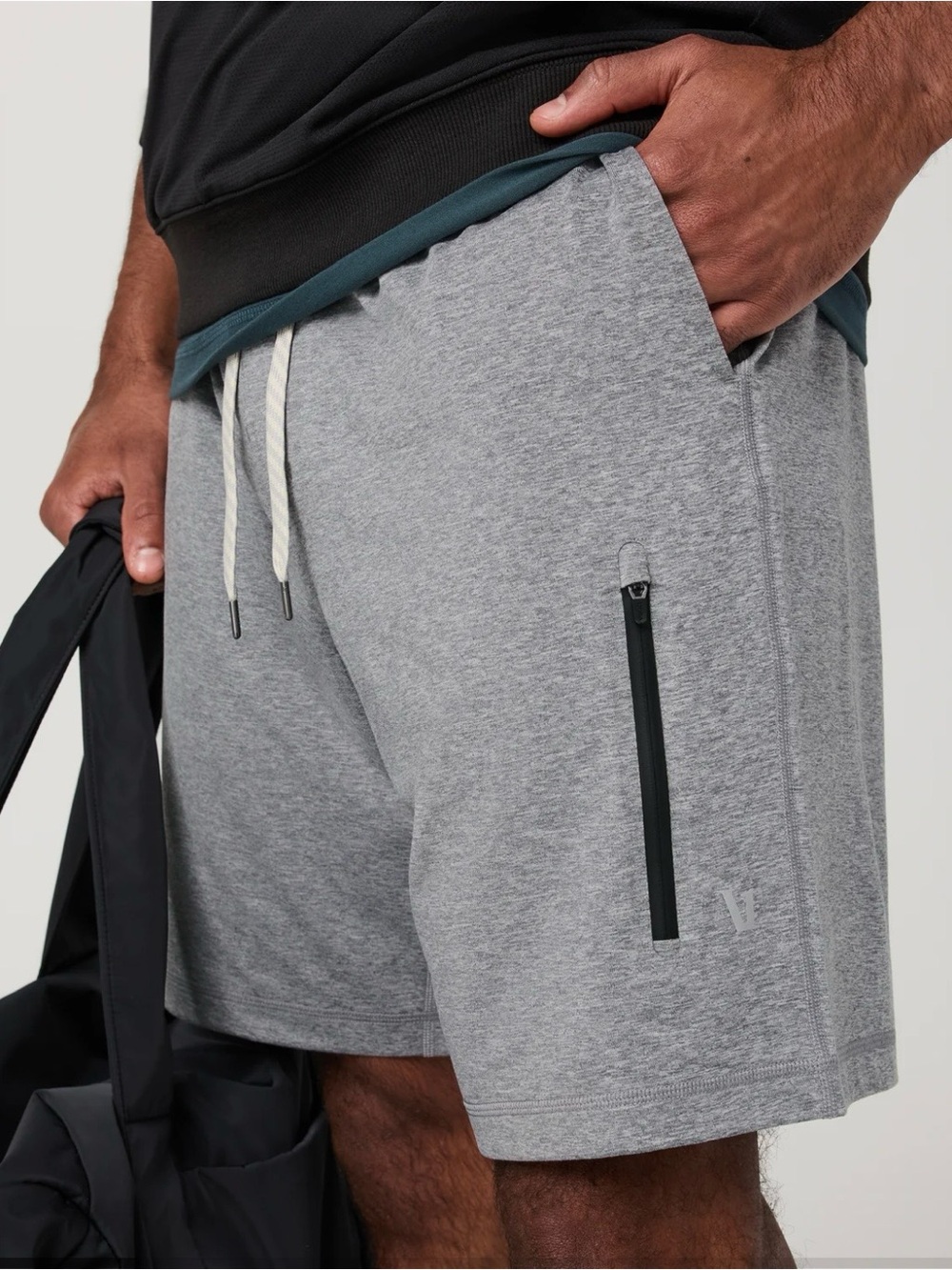 Vuori Sunday Performance 8" Shorts - Men's XL